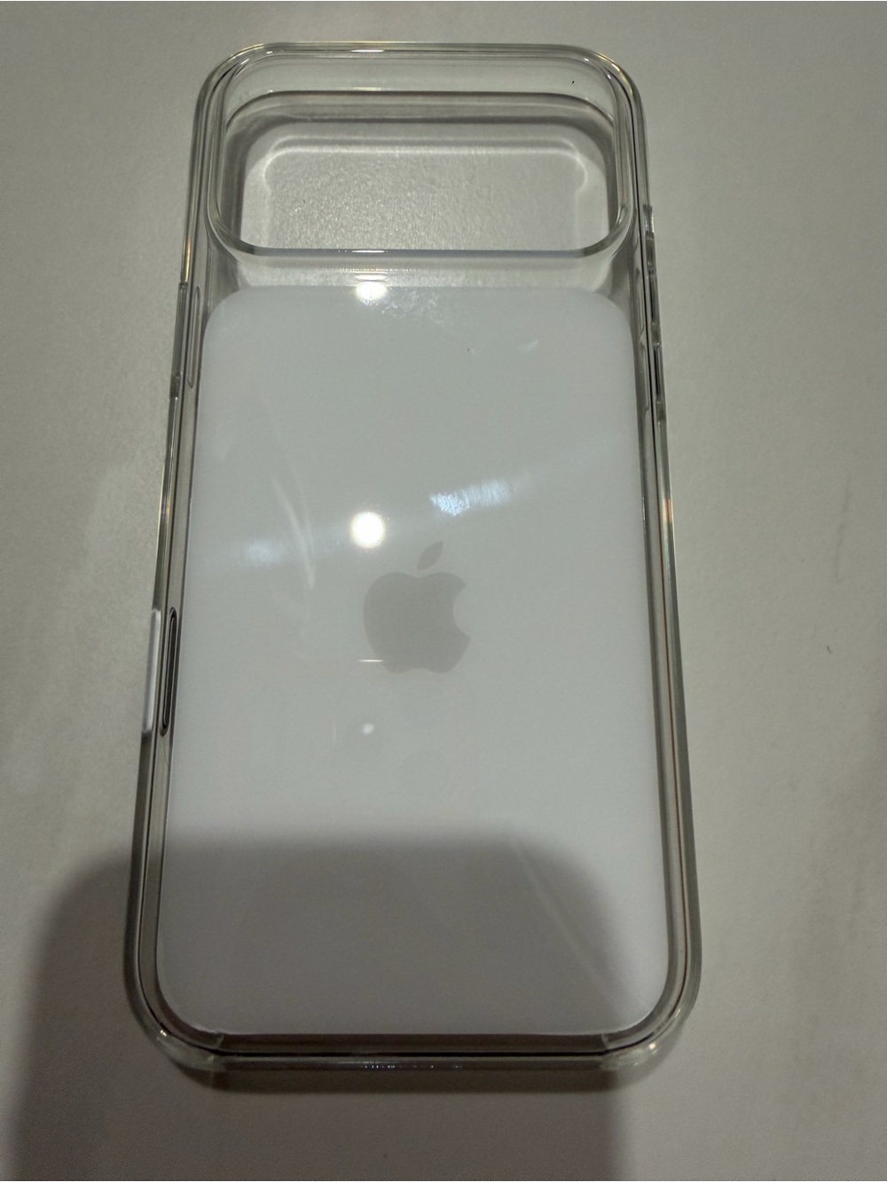 Apple Clear Case with MagSafe for iPhone 17 Pro Max